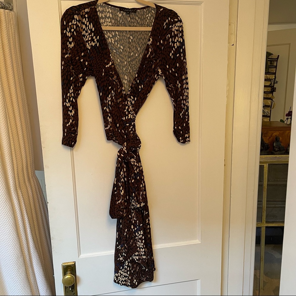 Laundry by Shelli Segal Brown and Blue Wrap Dress size 2-4